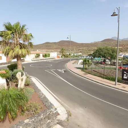 Villa Beautiful 3 Bedroom With Private Pool *