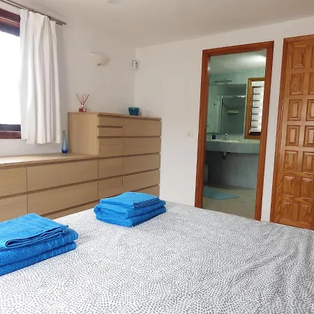 Beautiful 3 Bedroom With Private Pool Villa *